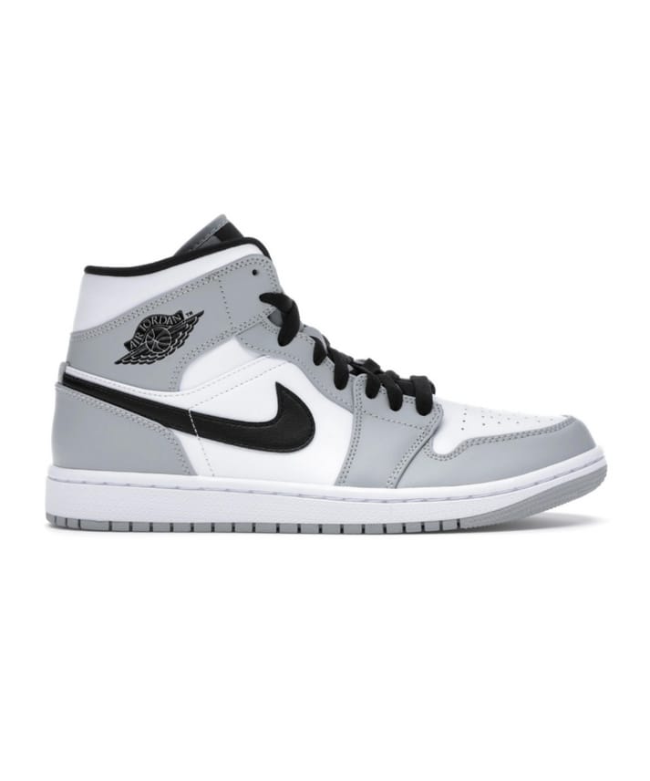 Nike Air Jordan 1 Retro in Light Smoke Grey