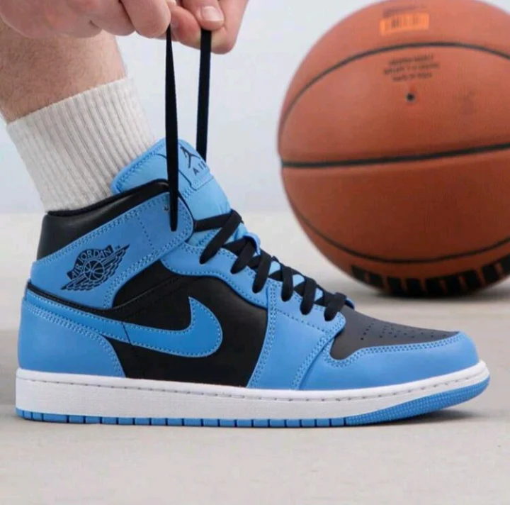 Nike "University Blue" AJ Mid