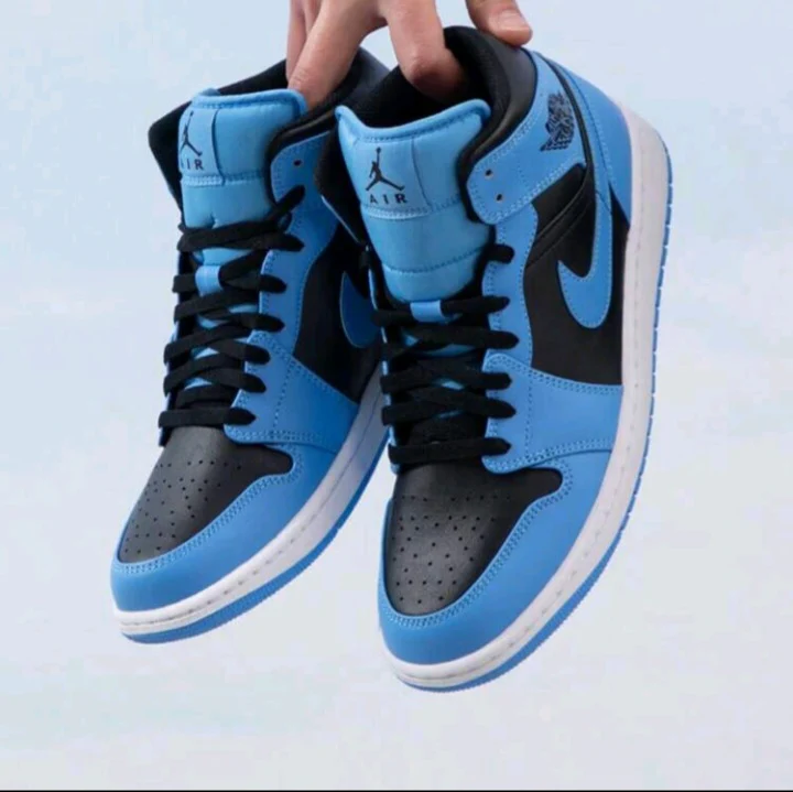 Nike "University Blue" AJ Mid